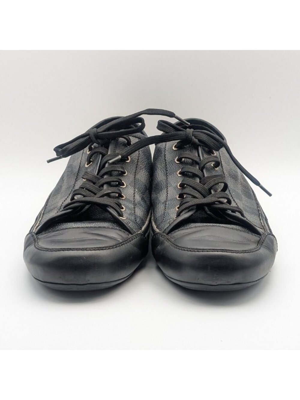 Louis Vuitton Sneakers Damier Graphite - Picture 3 of 10